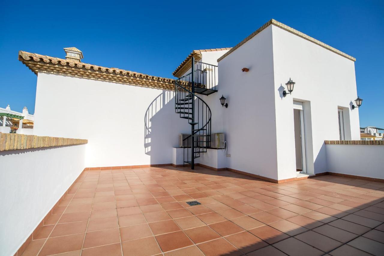 Chalet Adosado Atalaya P Conil De La Frontera Zewnętrze zdjęcie